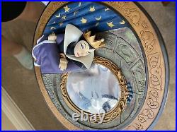 1997 Disney 60th Snow White Magic Mirror on the Wall Evil Queen 3D Plate LE