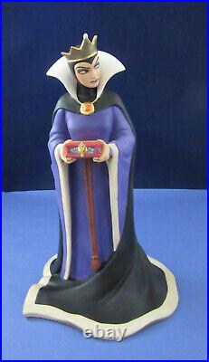 1997 WDCC Disney Snow White, Evil Queen Bring Back Her Heart, w COA & Box
