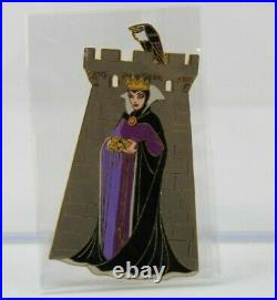 A4 Disney Auctions Pin LE 100 Snow White Evil Queen with Heart Box Castle Turret