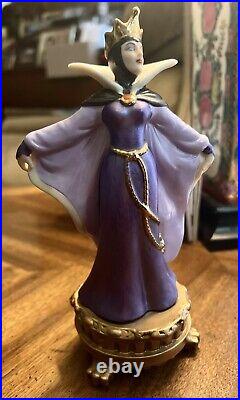 Beautiful Disney Evil Queen Porcelain Figurine (Sri Lanka)