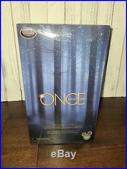 D23 Disney Store Exclusive ONCE UPON A TIME DOLL SET Evil Queen Snow White Box