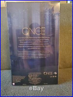 D23 Disney Store Exclusive ONCE UPON A TIME DOLL SET Evil Queen Snow White Dolls