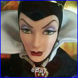 DISNEY Snow White Shirayukihime Villains Collection Evil Queen Figure Doll NEW