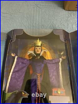 Disney Barbie Evil Queen Doll Snow White Mattel Evil Villain Col. NRFB 1998