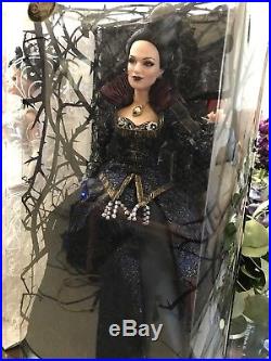Disney D23 2015 Once Upon a Time Doll Set LE 300 Signed Snow White Evil Queen