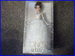 Disney D23 Exclusive SIGNED Once Upon a Time Snow White & Evil Queen Doll Set LE