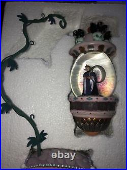 Disney EVIL QUEEN Hanging Vine Snowglobe with Stand Snow White Villains Globe
