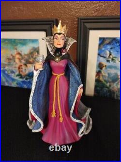 Disney Enesco Showcase The Evil Queen from Snow White