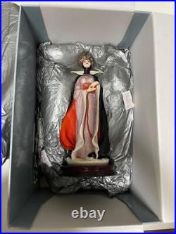 Disney Giuseppe Armani Snow White Evil Queen Villains ornament gift present 90
