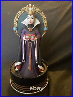 Disney Limited Villain Snow White's Evil Queen Watch withstand