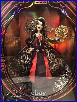Disney Midnight Masquerade Snow White Evil Queen Doll And Pin Set Limited Ed