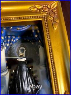 Disney Olszewski Gallery of Light Snow White Evil Queen in the Mirror