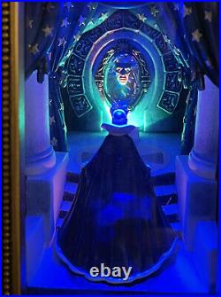 Disney Parks Evil Queen At Mirror Villain Snow White Gallery Of Light Olszewski