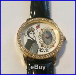 Disney Parks Extremely Rare Snow White Evil Queen Watch