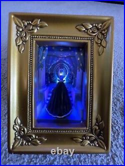 Disney Parks Gallery Of Light Snow White Evil Queen Mirror Olszewski New