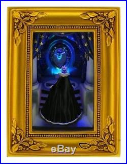 Disney Parks Gallery of Light Snow White Evil Queen Mirror Olszewski New