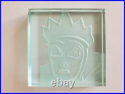 Disney Robert Guenther RARE Evil Queen from SNOW WHITE Etched Glass Paperweight