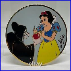 Disney Shopping Old Hag & Snow White Elisabete Gomes Pin LE 100 Rare Evil Queen