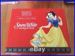 Disney Showcase Collection Snow White Evil Queen Take The Apple Dearie