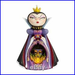 Disney Showcase Evil Queen Figurine Miss Mindy Light Up Snow White Ornament Gift