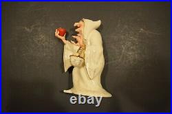 Disney Showcase Lenox Classic Try an Apple Dearie Figurine Snow White Evil Queen