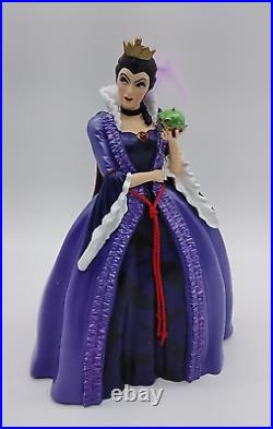 Disney Showcase Rococo Evil Queen withPoison Apple Figurine Enesco 6010296 NIDB