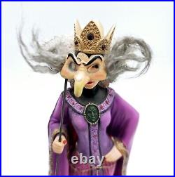 Disney Showcase Snow White Evil Queen Masquerade Figurine Couture de Force Box
