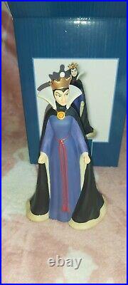 Disney Showcase Snow White Evil Queen Precious moments traditional villainous