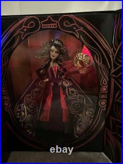 Disney Snow White Evil Queen Midnight Masquerade Doll Limited Edition BRAND NEW