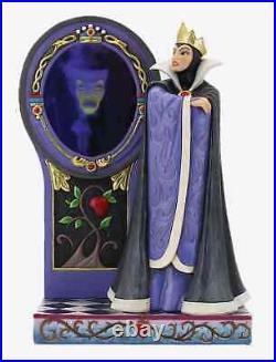 Disney Snow White Evil Queen Mirror Scene Figure Iconic & Darkly Elegant