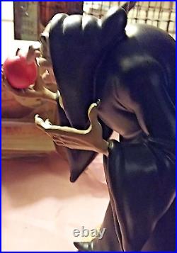 Disney Snow White Evil Queen Take the Apple Dearie Figurine