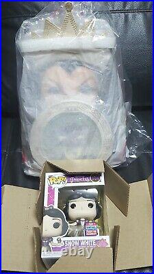 Disney Snow White Funko Pop! And Evil Queen Cosplay Mini Backpack FunKon 2021