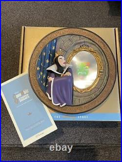 Disney Snow White Magic Mirror on the Wall Collectors Plate