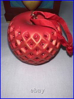 Disney Snow White Poison Apple Ornament Evil Queen Heart Box 2007