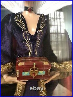 Disney Store Snow White Evil Queen 17 Limited Edition Doll