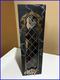 Disney Store The Evil Queen from Snow White Limited Edition 17 Doll IN HAND