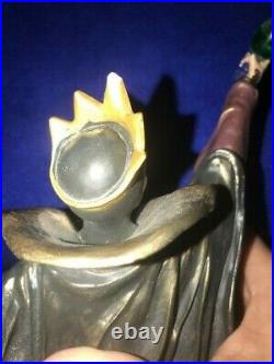 Disney Villains Evil Queen Hag Snowglobe Figure Lights Up RARE Please READ