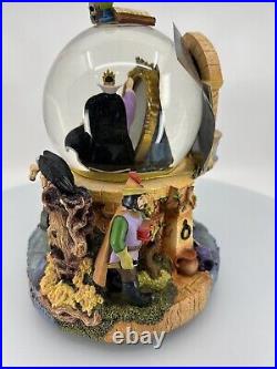 Disney Villains Evil Queen Magic Mirror Snow White Globe With Sound & Lights