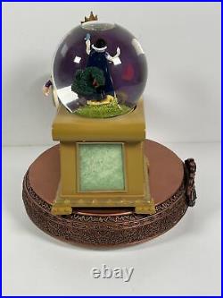 Disney Villains Snow White Evil Queen Snow Globe Crystal Ball Rare