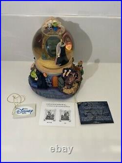 Disney Villians Evil Queen Globe the Magic Mirror talks and lights up