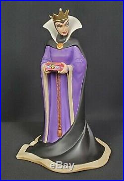 Disney WDCC Snow White Evil Queen Bring Back Her Heart Never Displayed