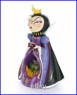 Disney World of Miss Mindy Snow White's EVIL QUEEN Diorama Light Up Figurine