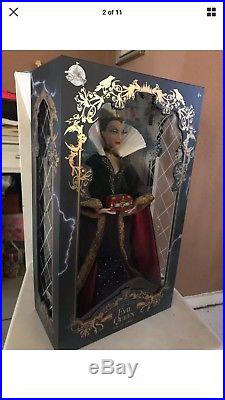 Disney store 2017 limited edition Set Snow White Prince Charming and Evil Queen