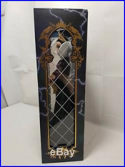 Disney store snow white evil queen limited edition doll villain