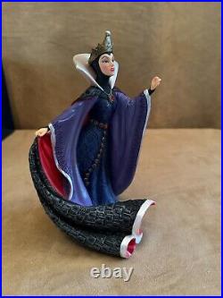 Evil Queen Disney Showcase Couture De Force Snow White Enesco 4060075 Villains