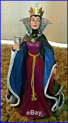 Evil Queen Figurine Couture De Force Disney Showcase Statue Snow White