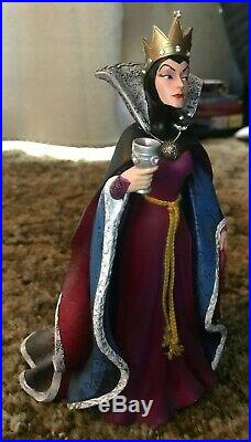 Evil Queen Figurine Couture De Force Disney Showcase Statue Snow White