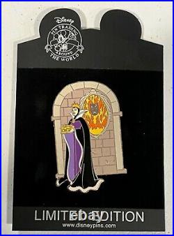 Evil Queen Jumbo LE 500 Disney Pin Snow White Wicked Villain Magic Mirror 2006