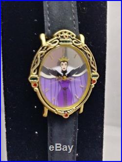 Evil Queen Magic Mirror Watch Snow White Disney LE 417/1000 NIB Fantasma
