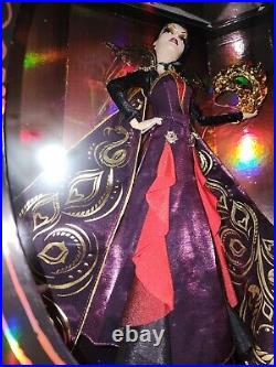 Evil Queen Midnight Masquerade Doll Limited Edition Disney Snow White